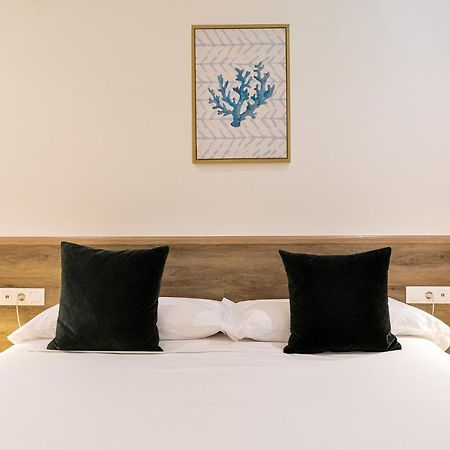 Sitges Group Calm Beach Εξωτερικό φωτογραφία
